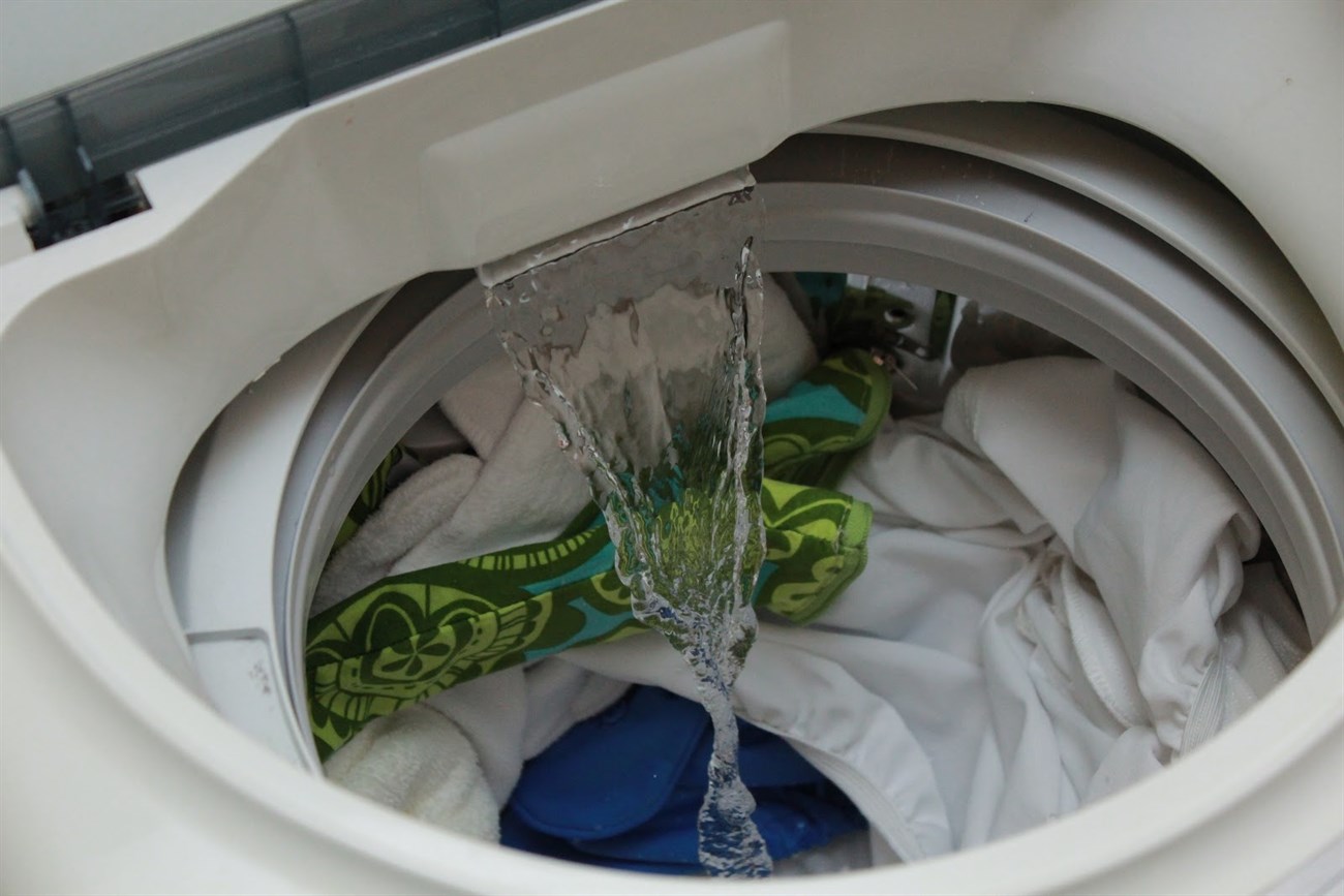 Nguyên nhân máy giặt không giữ được nước và cách khắc phục từ A - Z
